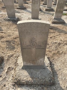 BAGHDAD (NORTH GATE) WAR CEMETERY - HALSTEAD, H